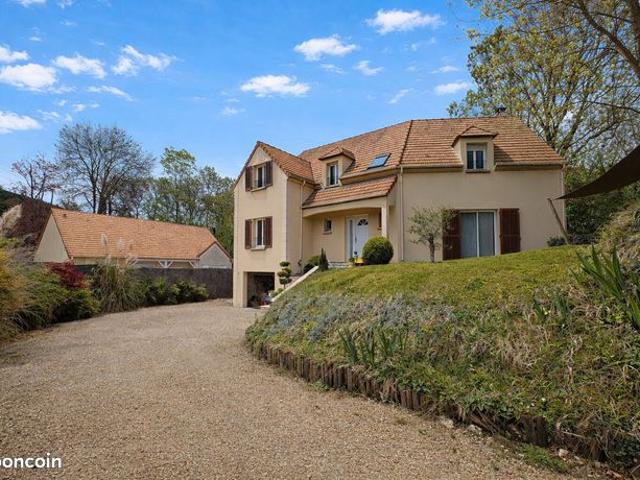 Maison 7 pièces 165 m²
