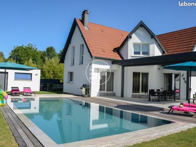 Maison 7 pièces 165 m²