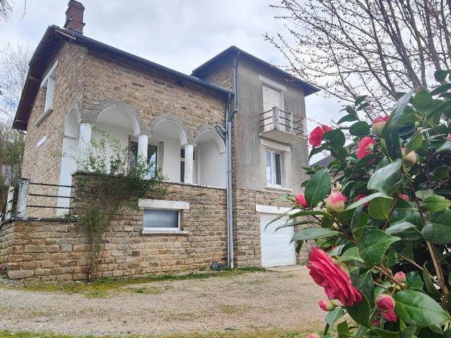 Maison 7 pièces 165 m²