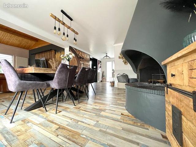 Maison 7 pièces 165 m²
