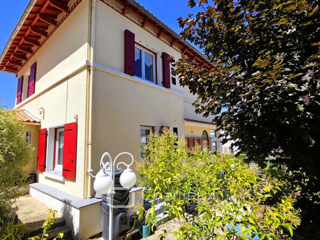 Maison 7 pièces 165 m²