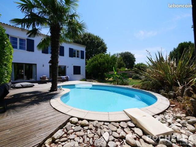 Maison 7 pièces 165 m²