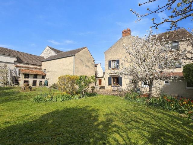 Maison 7 pièces 165 m²