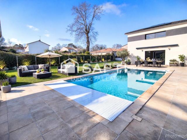 Maison 7 pièces 165 m²