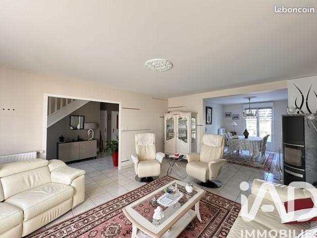 Maison familiale 7 pièces 165 m²