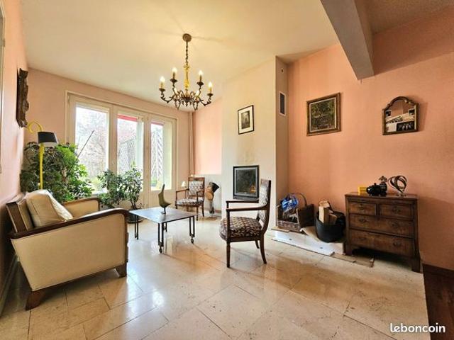 Maison 7 pièces 165 m²