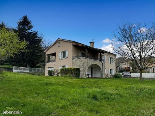 Maison 7 pièces 165 m²