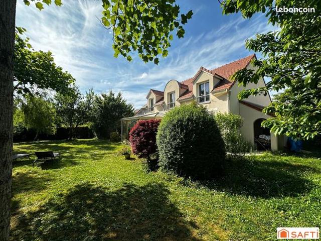 Maison 7 pièces 165 m²