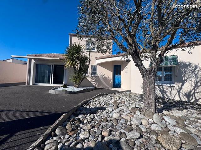 Maison 7 pièces 165 m²