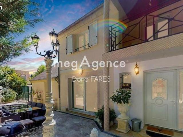 Maison 7 pièces 165 m²
