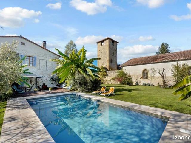Maison 7 pièces 165 m²