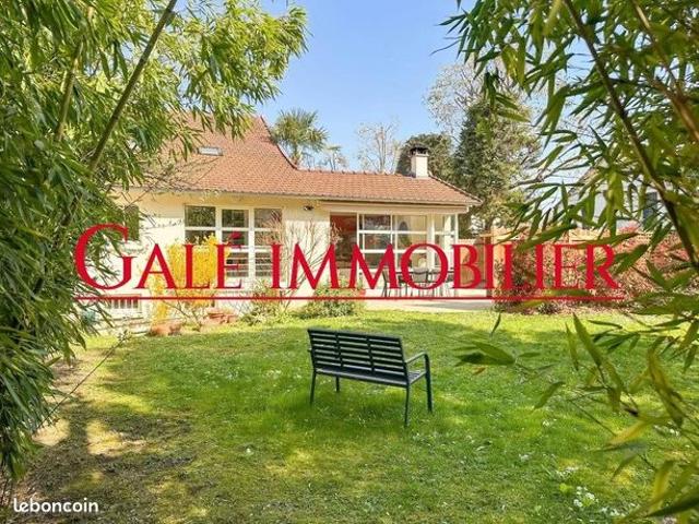 Maison 7 pièces 165 m²