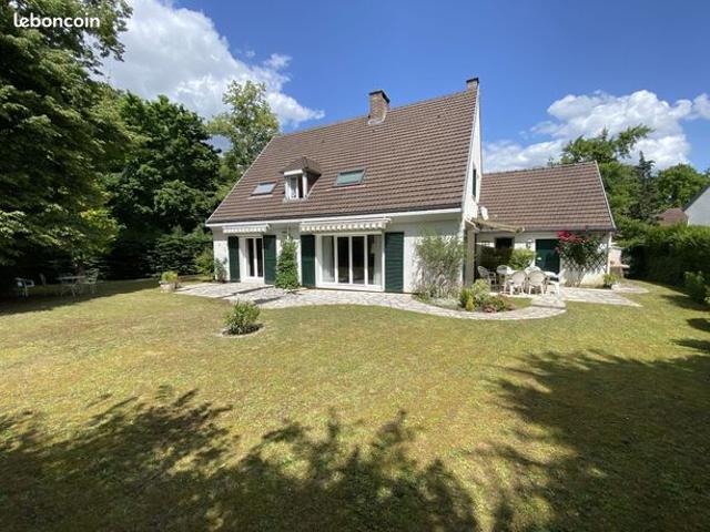 Maison 7 pièces 165 m²