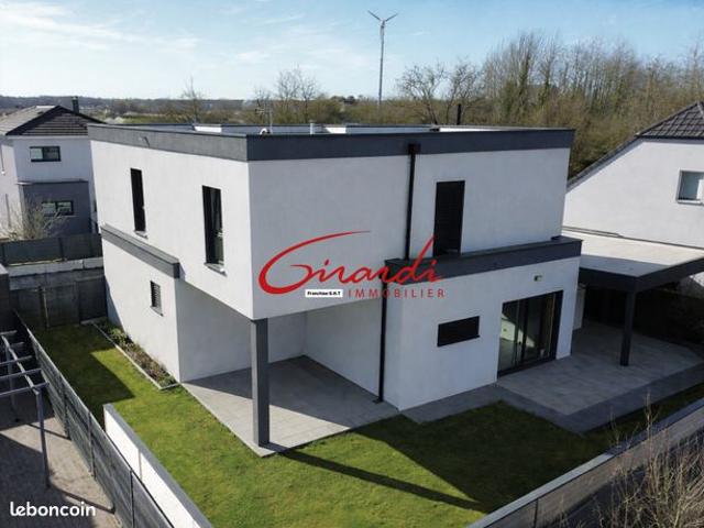 Maison 7 pièces 165 m²