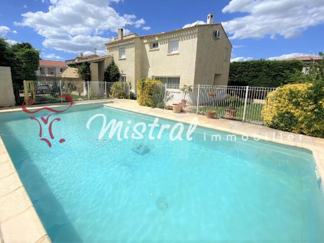 Maison 7 pièces 165 m²