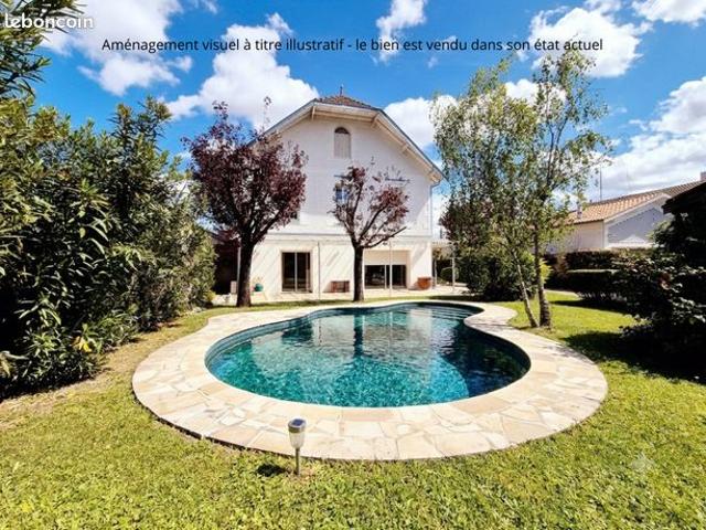 Maison 7 pièces 165 m²