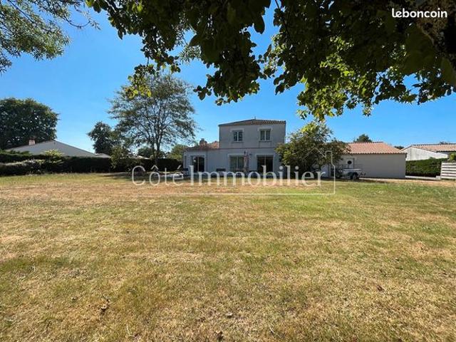 Maison 7 pièces 165 m²