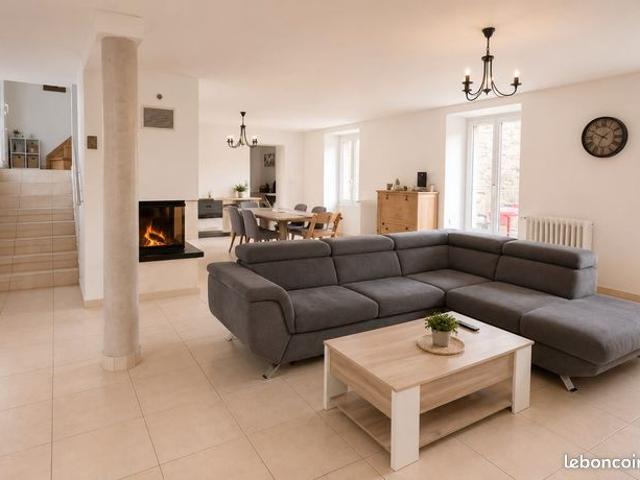 Maison 7 pièces 165 m²