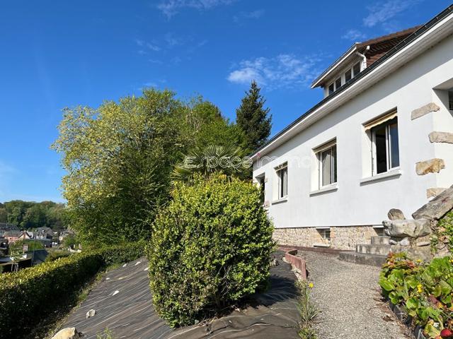 Maison 7 pièces 165 m²