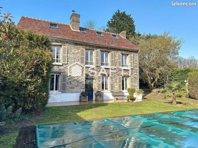 Maison 7 pièces 165 m²