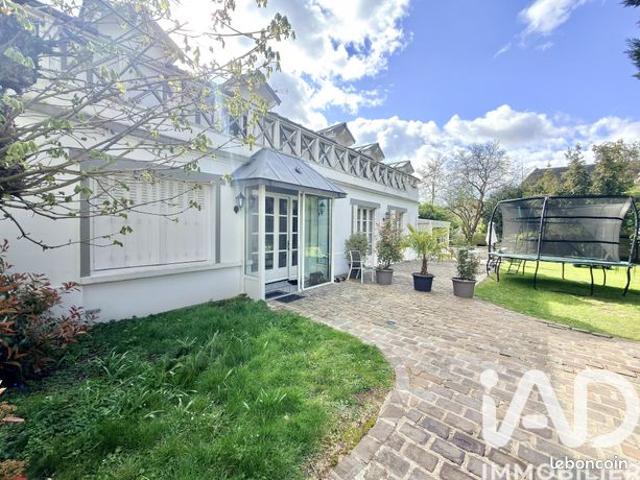 Maison 7 pièces 165 m²