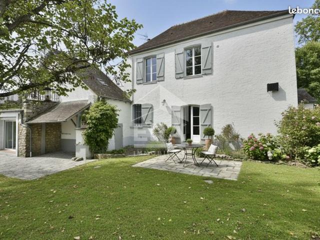 Maison 7 pièces 165 m²