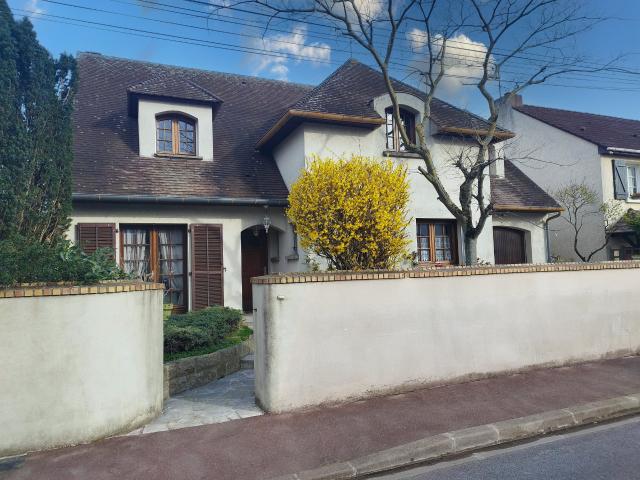 Maison 7 pièces 165 m²