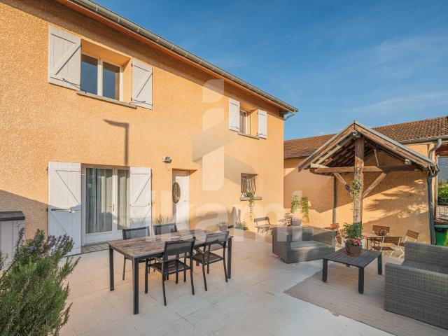 Maison 7 pièces 165 m²