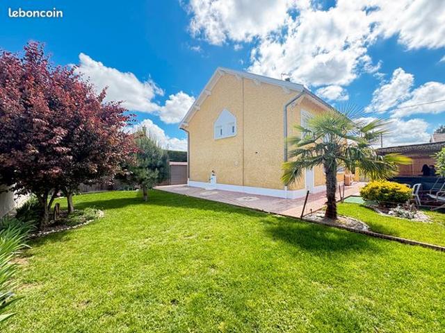 Maison 7 pièces 165 m²