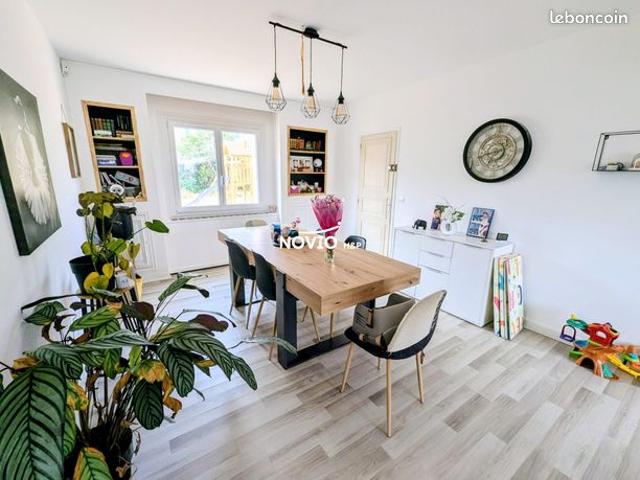 Maison 7 pièces 165 m²