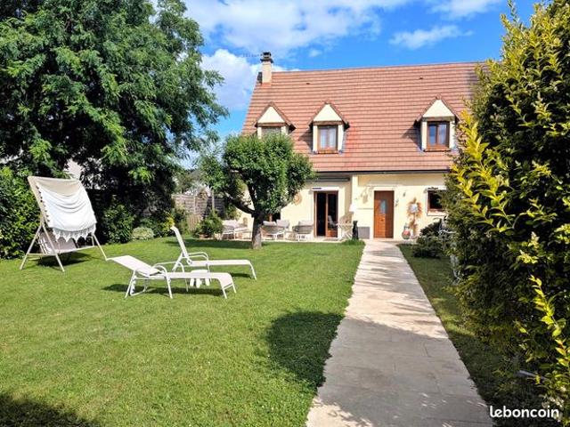 Maison 7 pièces 165 m²