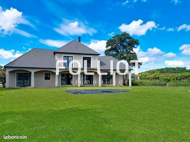 Maison 7 pièces 165 m²