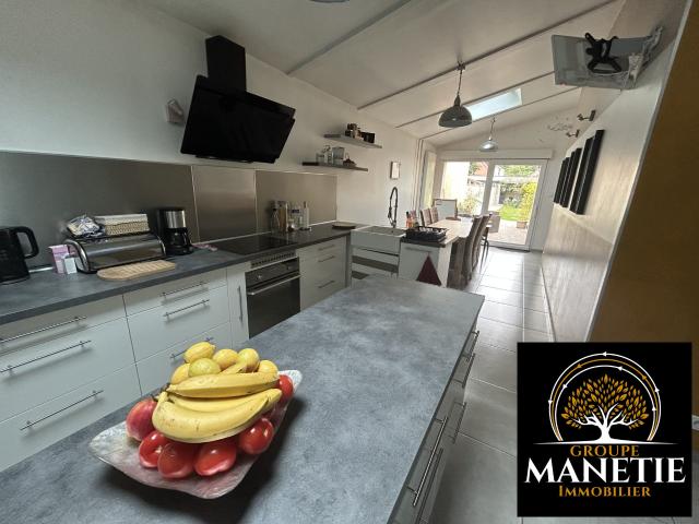 Maison 7 pièces 166 m²