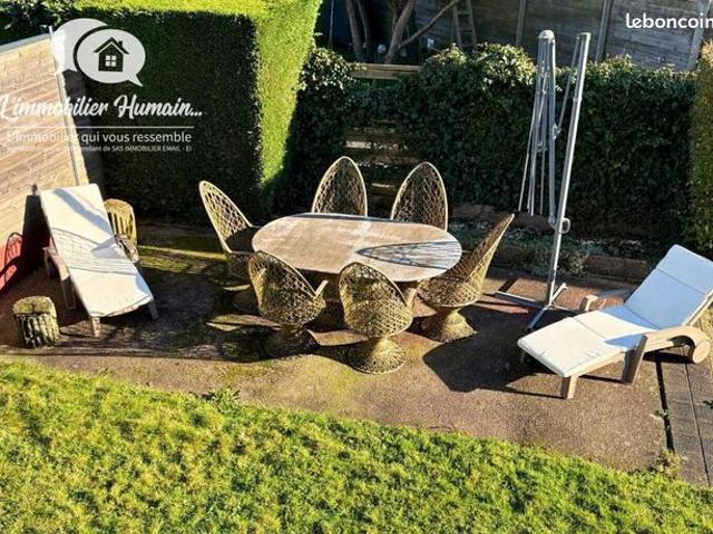 Maison 7 pièces 166 m²
