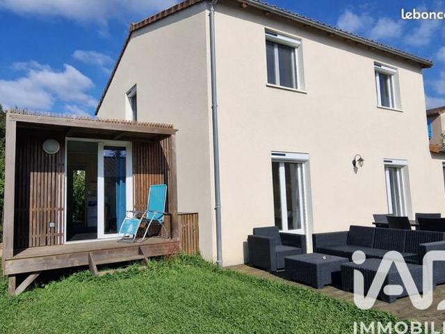 Maison 7 pièces 166 m²