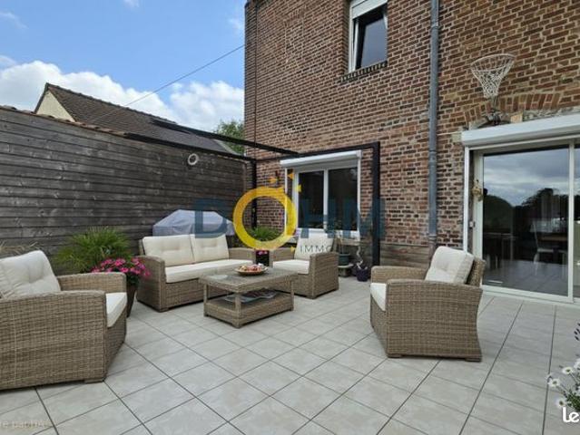 Maison 7 pièces 166 m²