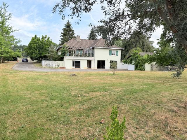 Maison 7 pièces 166 m²