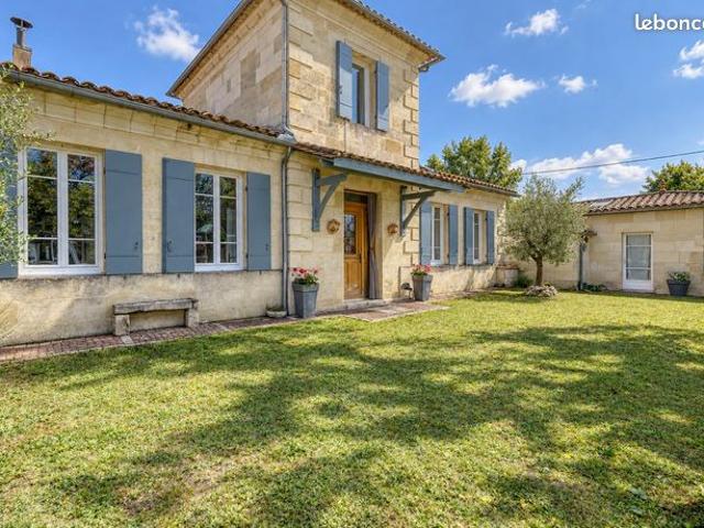 Maison 7 pièces 166 m²