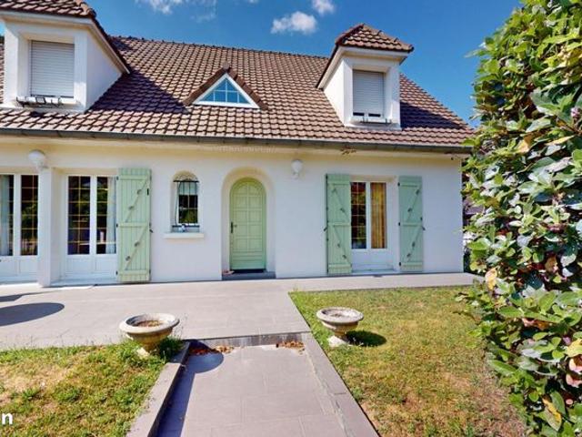 Maison 7 pièces 166 m²