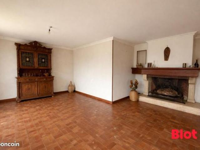 Maison 7 pièces 166 m²