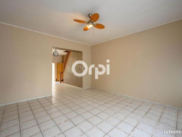 Maison 7 pièces 166 m²