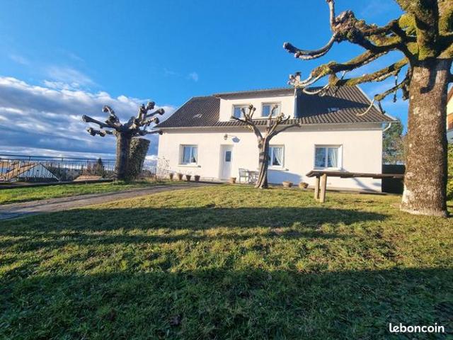 Maison 7 pièces 166 m²