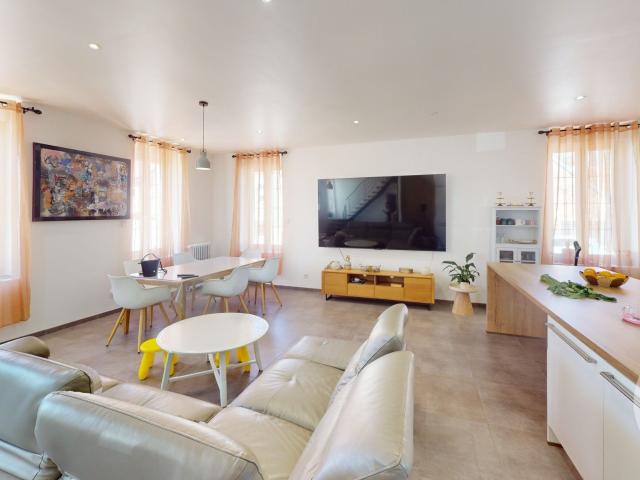 Maison 7 pièces 166 m²