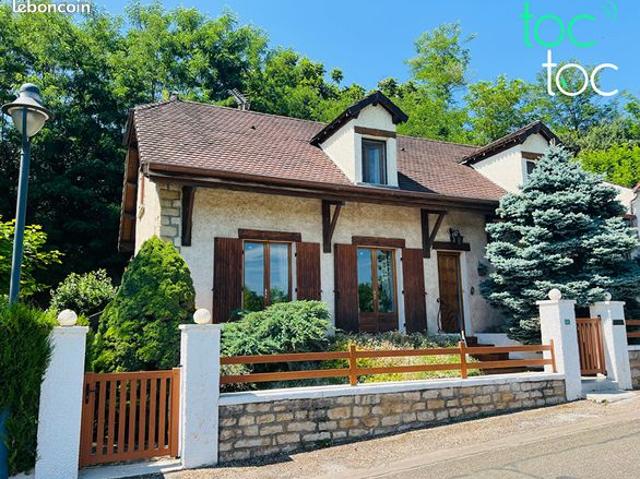 Maison 7 pièces 166 m²