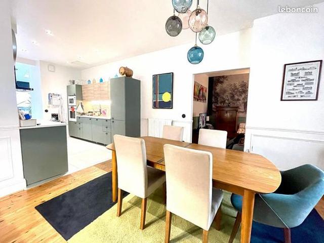 Maison 7 pièces 166 m²