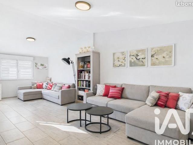Maison 7 pièces 166 m²