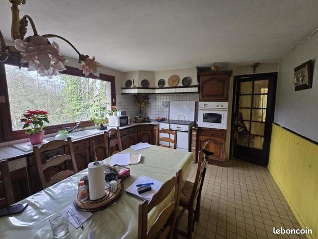 Maison 7 pièces 166 m²