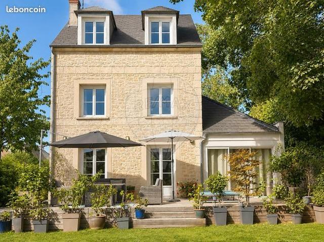 Maison 7 pièces 166 m²