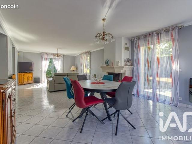 Maison 7 pièces 166 m²