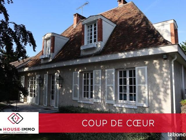 Maison 7 pièces 166 m²